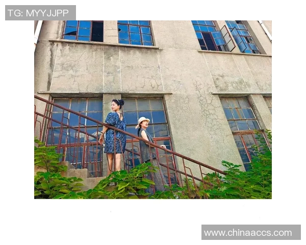 浪漫婚纱摄影：定格你们最美的瞬间，见证爱情永恒的誓言